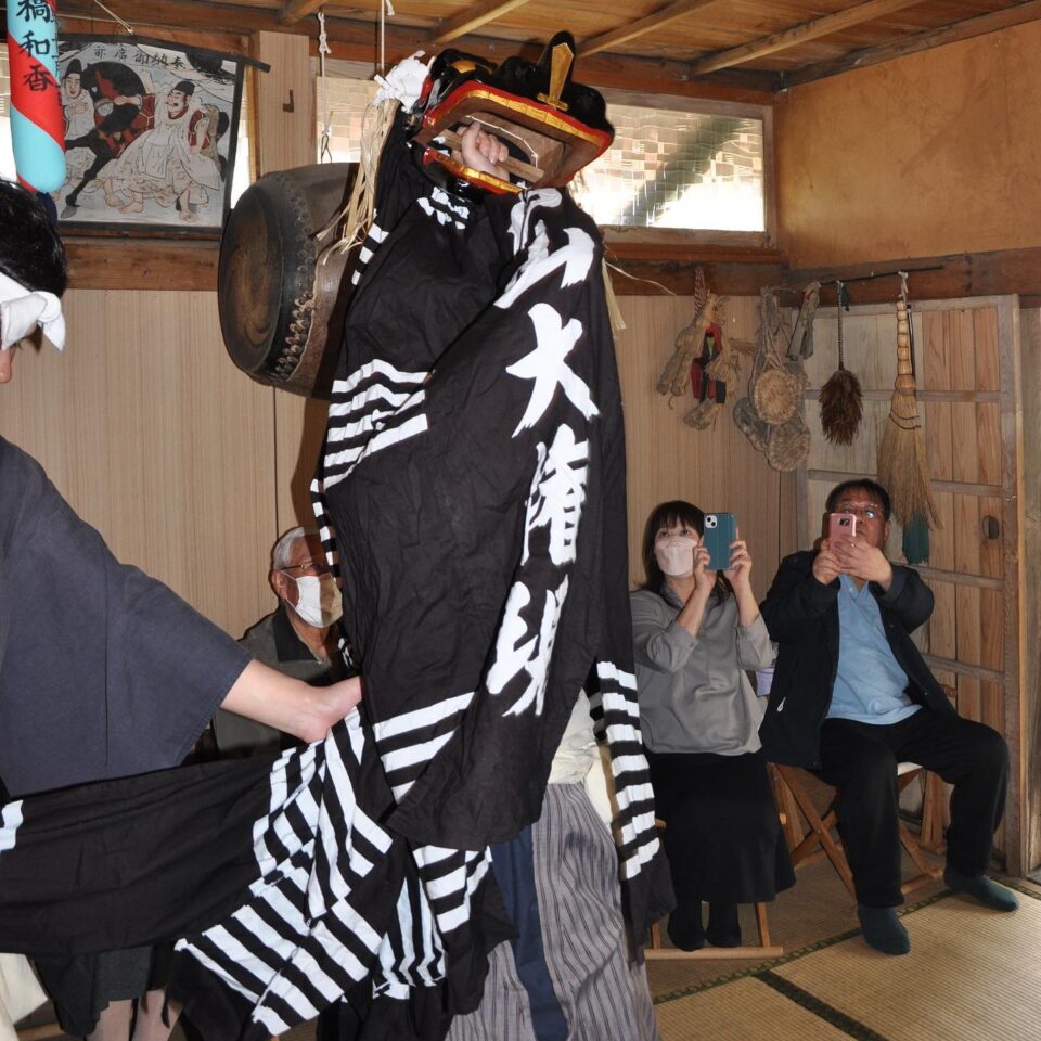 法霊山龗神社instagramからの投稿