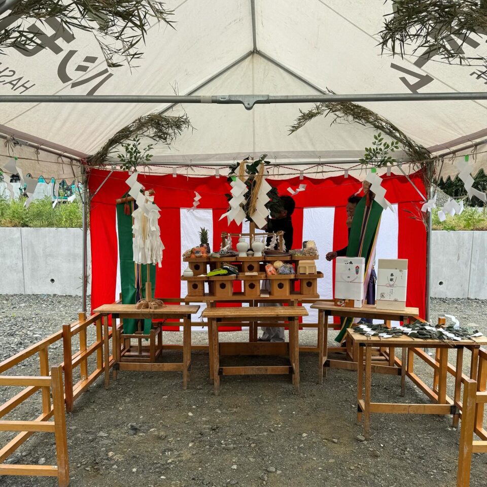 法霊山龗神社instagramからの投稿