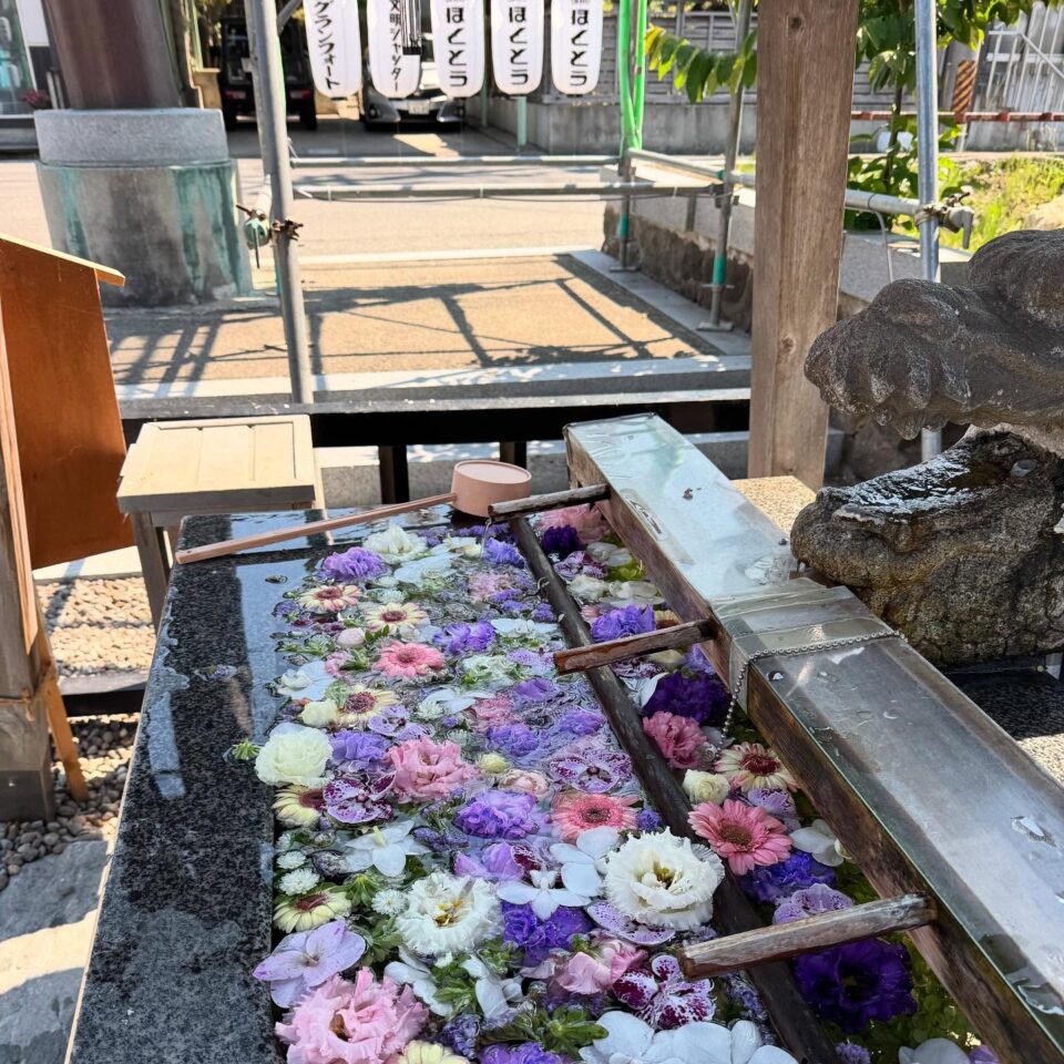 法霊山龗神社instagramからの投稿